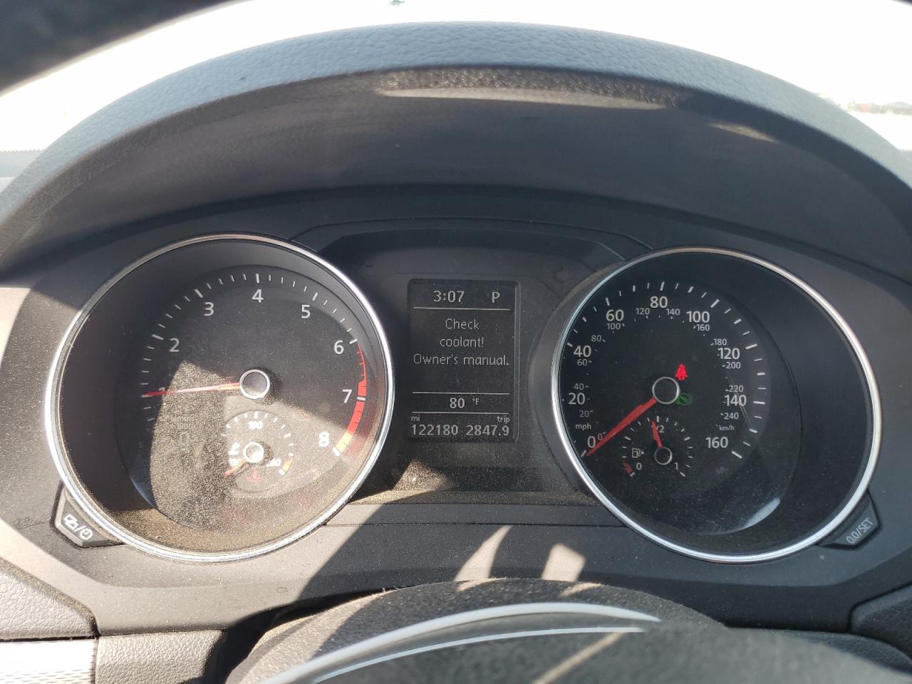 2018 Volkswagen Jetta - Image 9