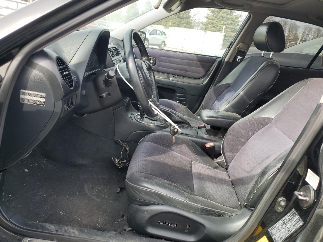 2002 Lexus IS - Image 7