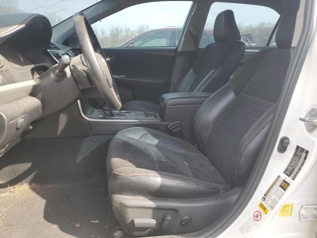 Sedans TOYOTA CAMRY 2015 Biały