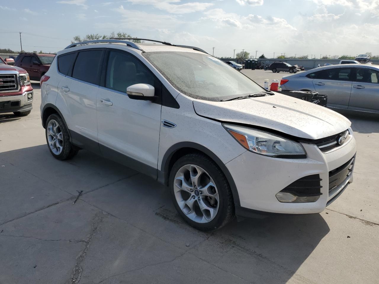 1FMCU0J91GUC91055 FORD ESCAPE 2016