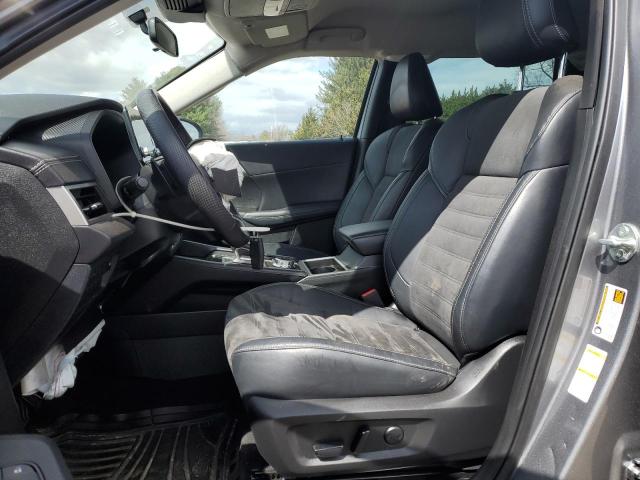  MITSUBISHI OUTLANDER 2023 Сріблястий