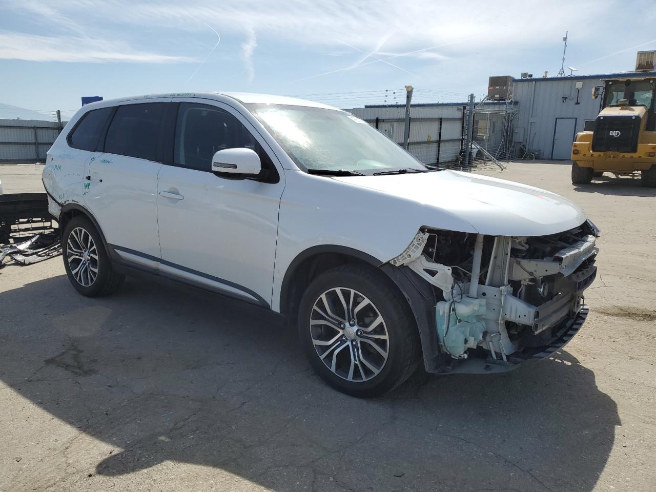 2018 Mitsubishi Outlander - Image 4