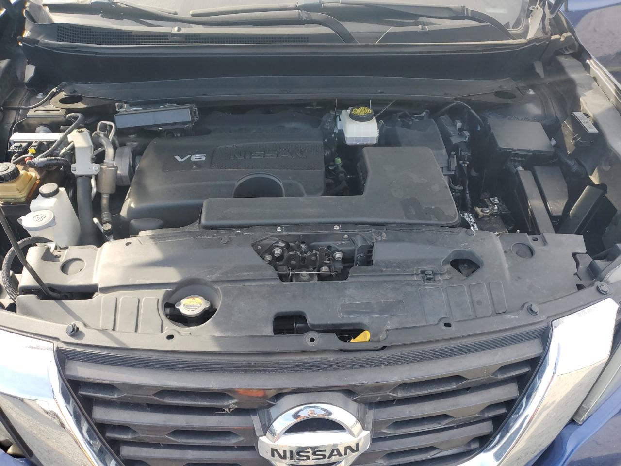 5N1DR2MN0JC621033 NISSAN PATHFINDER 2018
