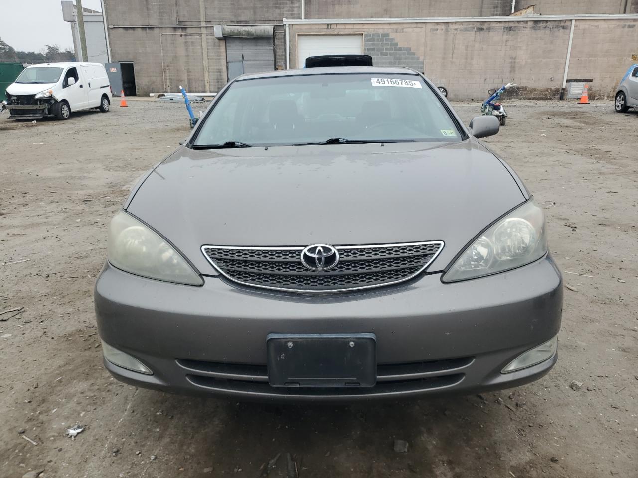 2004 Toyota Camry - Image 5