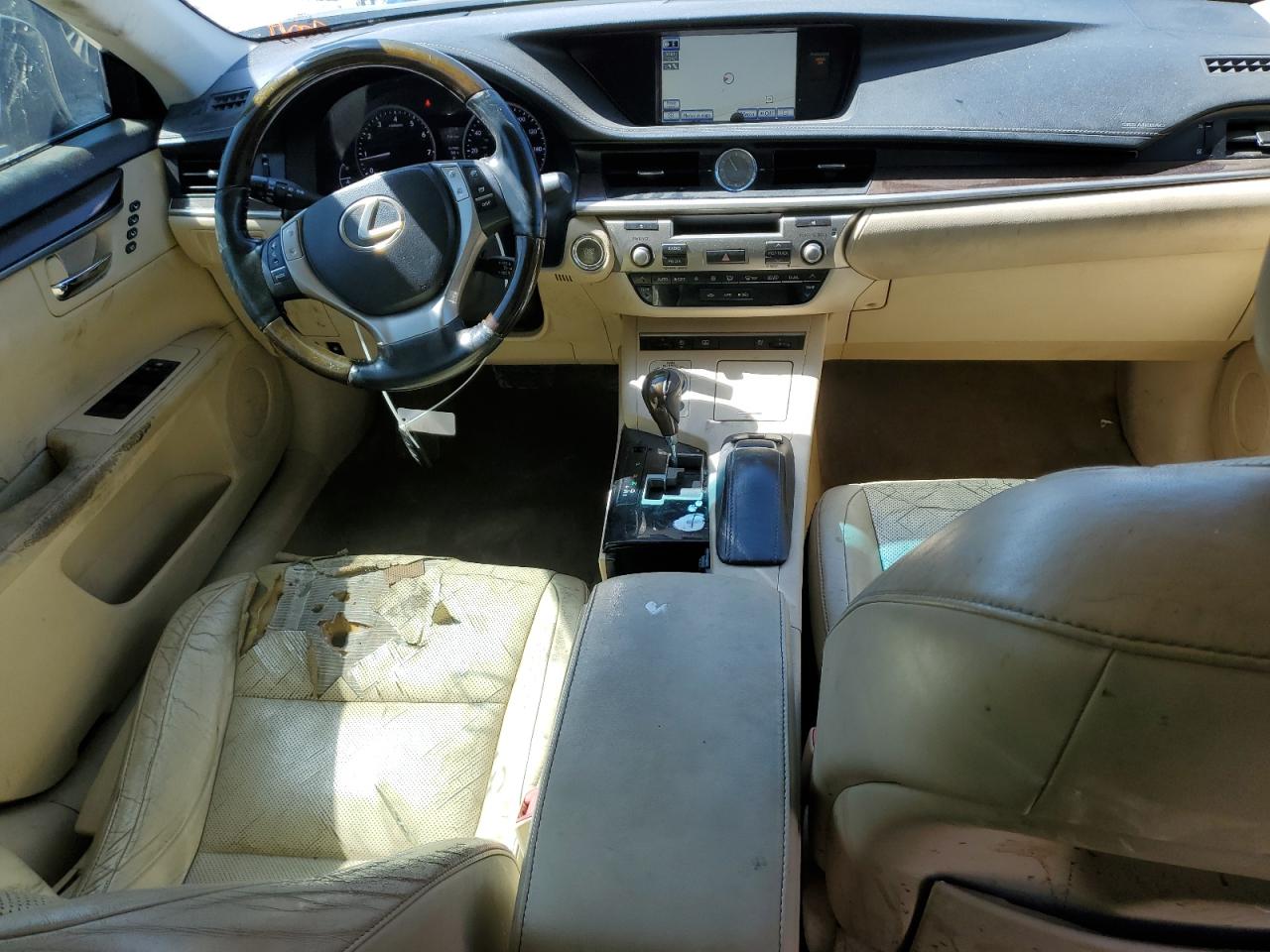 2014 Lexus ES - Image 8
