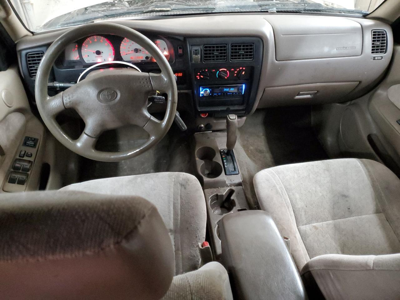 2002 Toyota Tacoma - Image 8