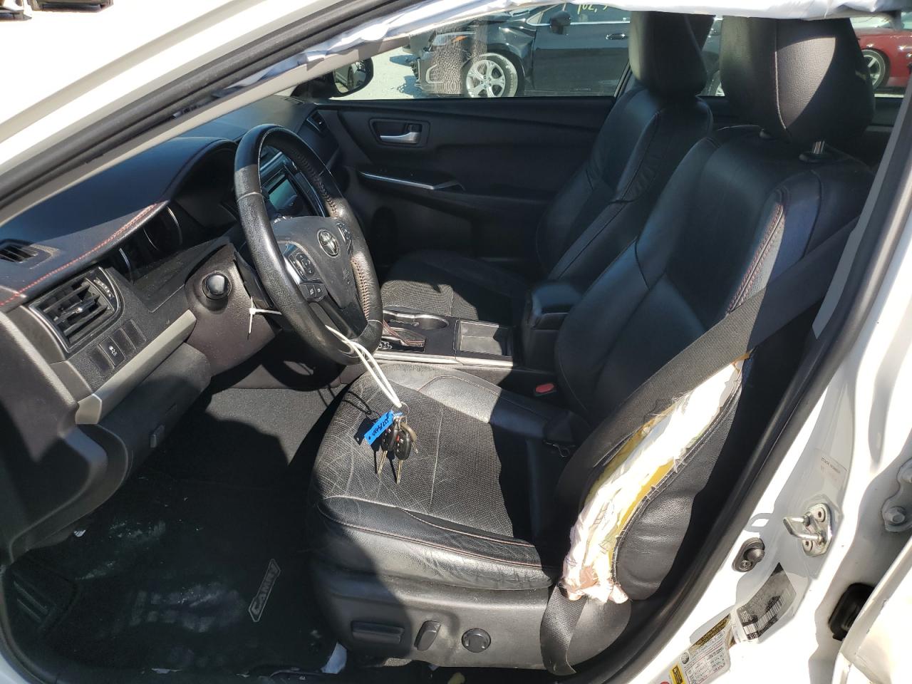 2015 Toyota Camry - Image 7