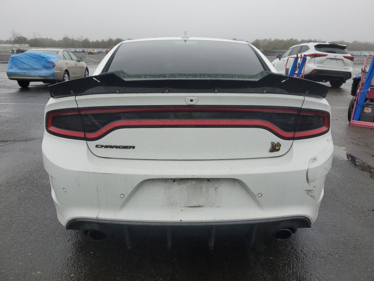 2019 Dodge Charger - Image 6