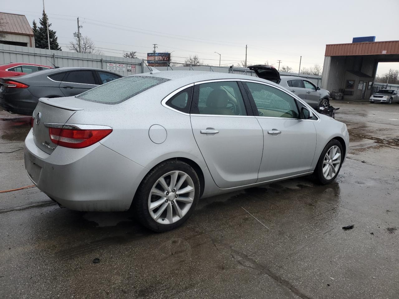 2013 Buick Verano - Image 3