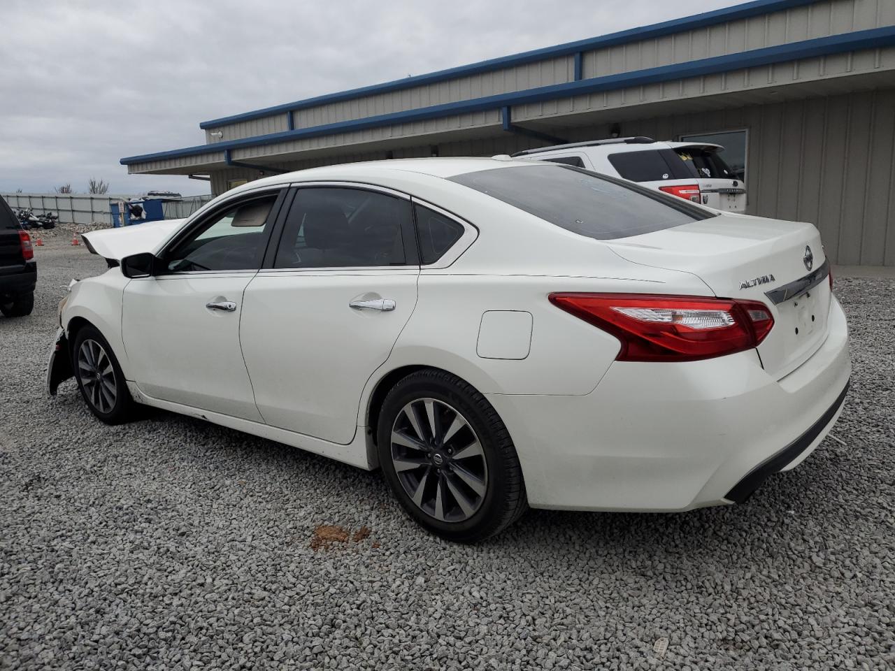 1N4AL3AP5HC182948 NISSAN ALTIMA 2017