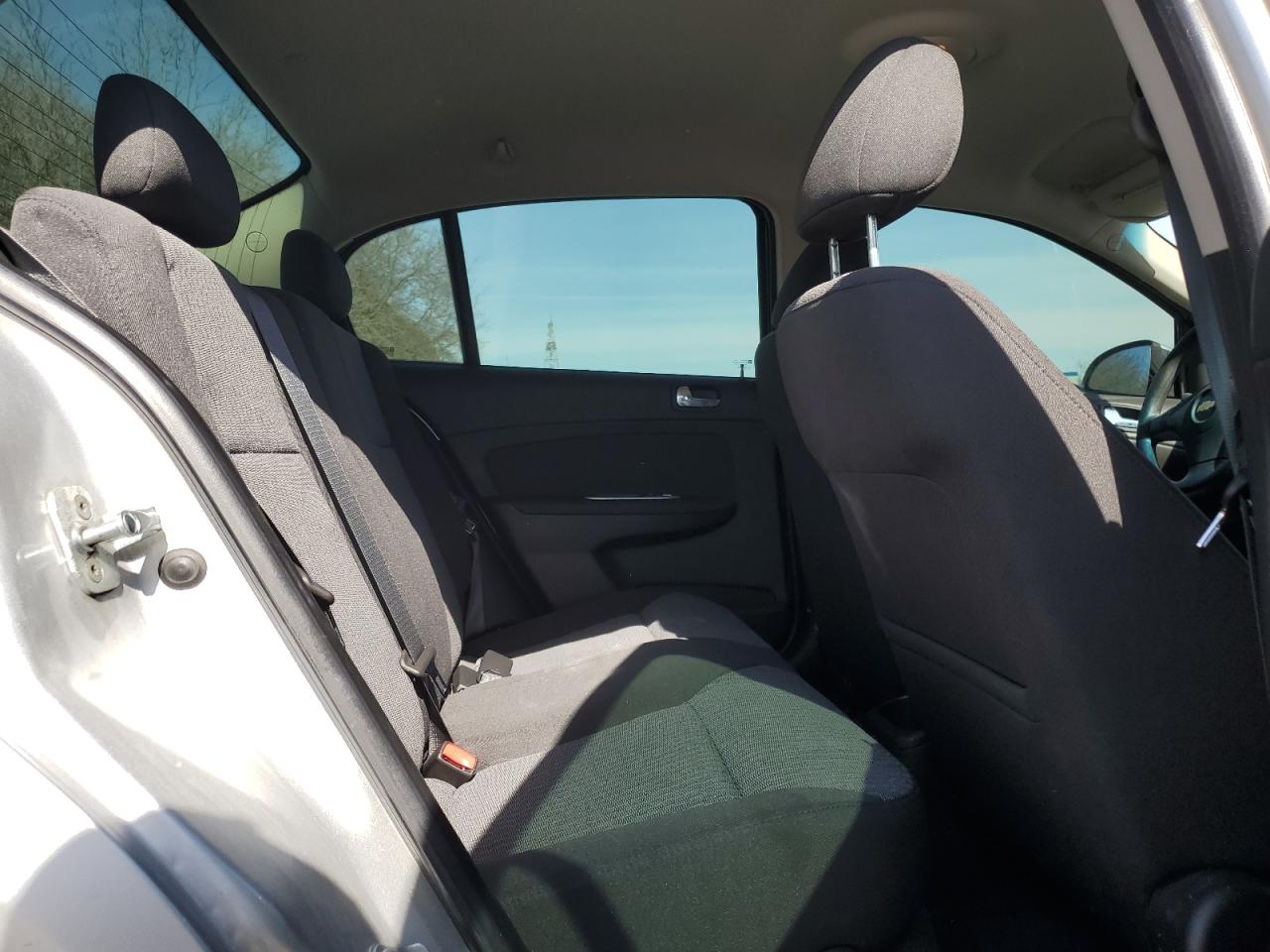 2010 Chevrolet Cobalt - Image 10