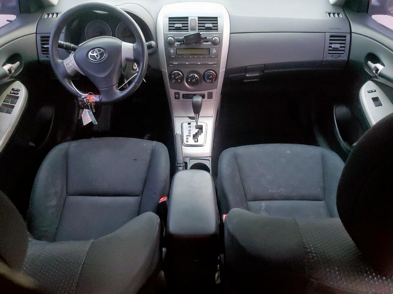 2010 Toyota Corolla - Image 8
