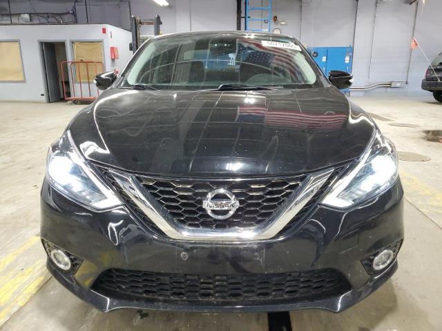Sedans NISSAN SENTRA 2016 Czarny
