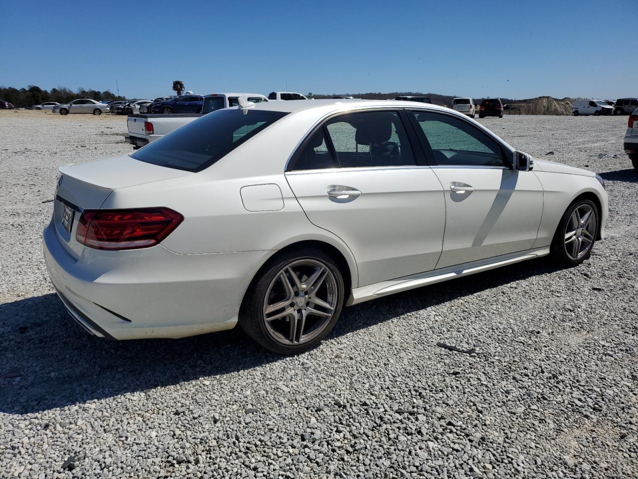 2014 Mercedes-Benz E-klasse - Image 3