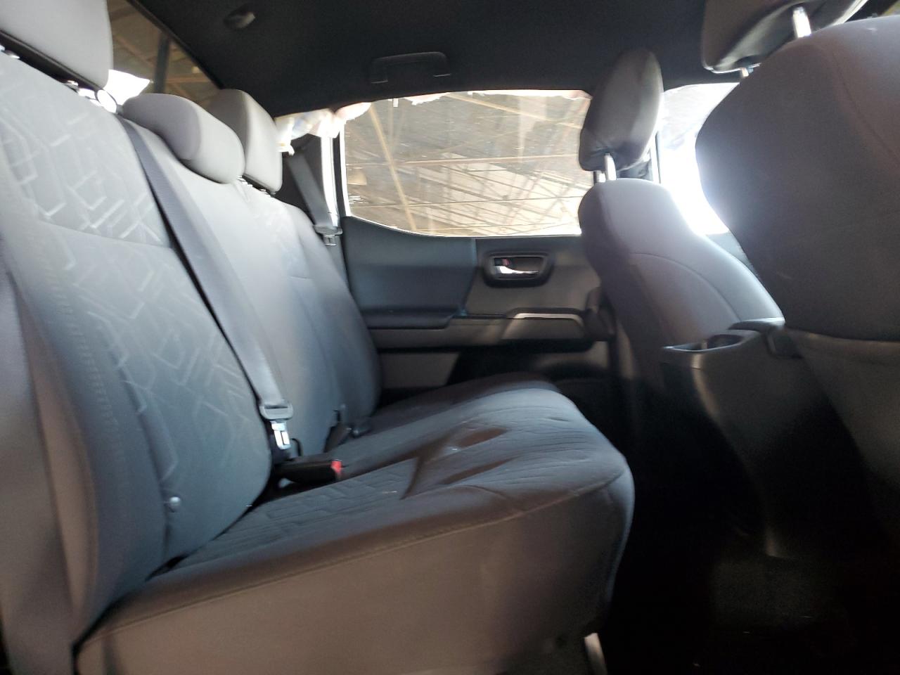 5TFCZ5AN6HX121239 TOYOTA TACOMA 2017