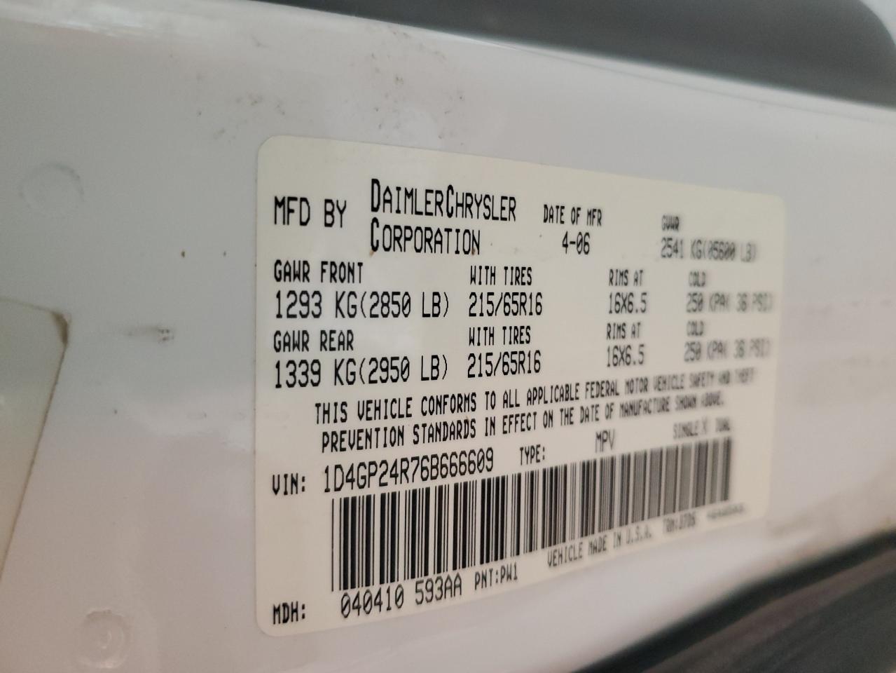 2006 Dodge Caravan - Image 15