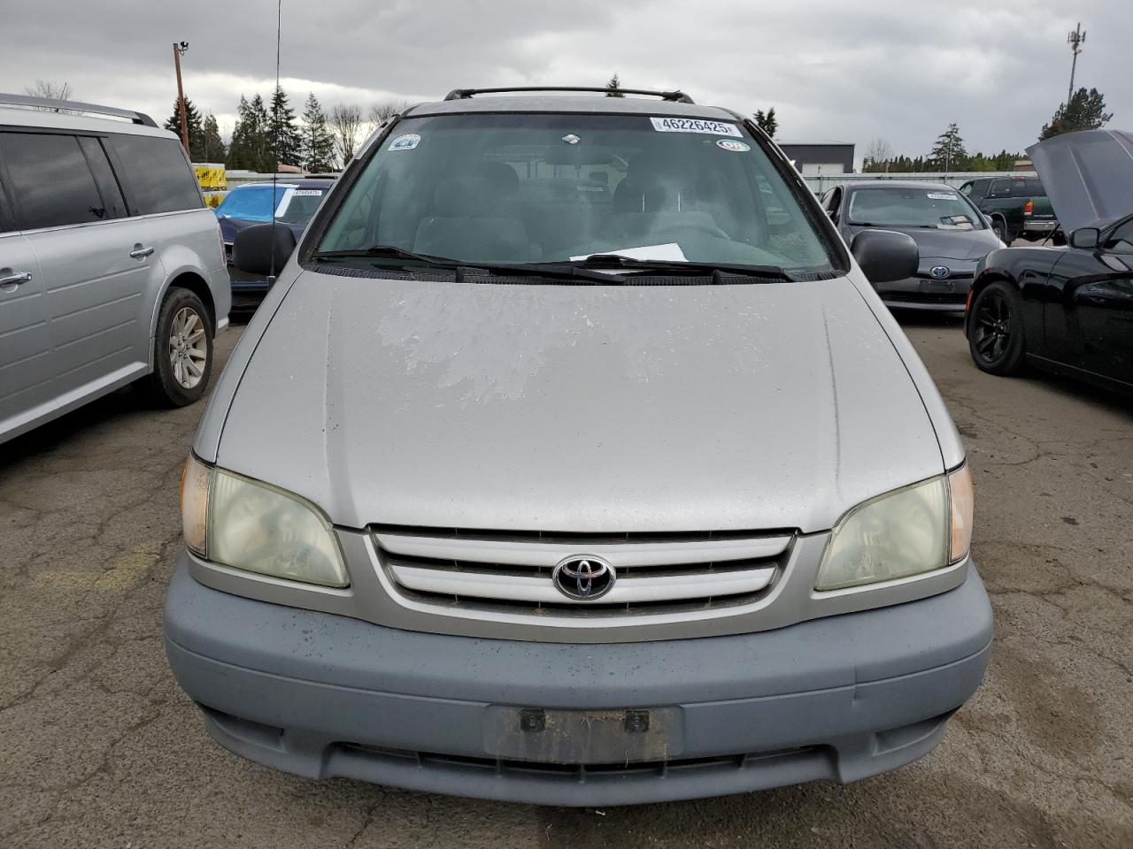 2003 Toyota Sienna - Image 5