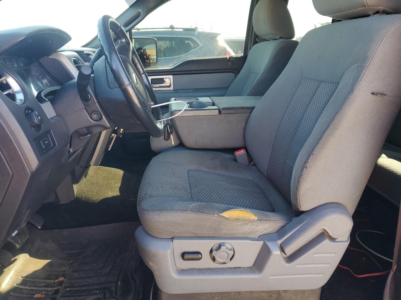 2011 Ford F-150 - Image 7