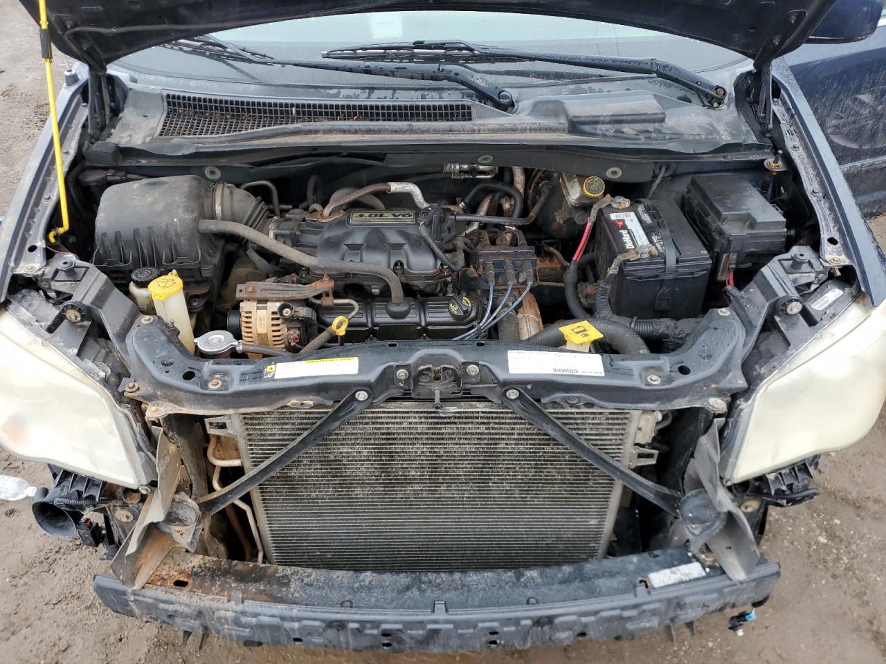 2008 Chrysler Town & Country - Image 12