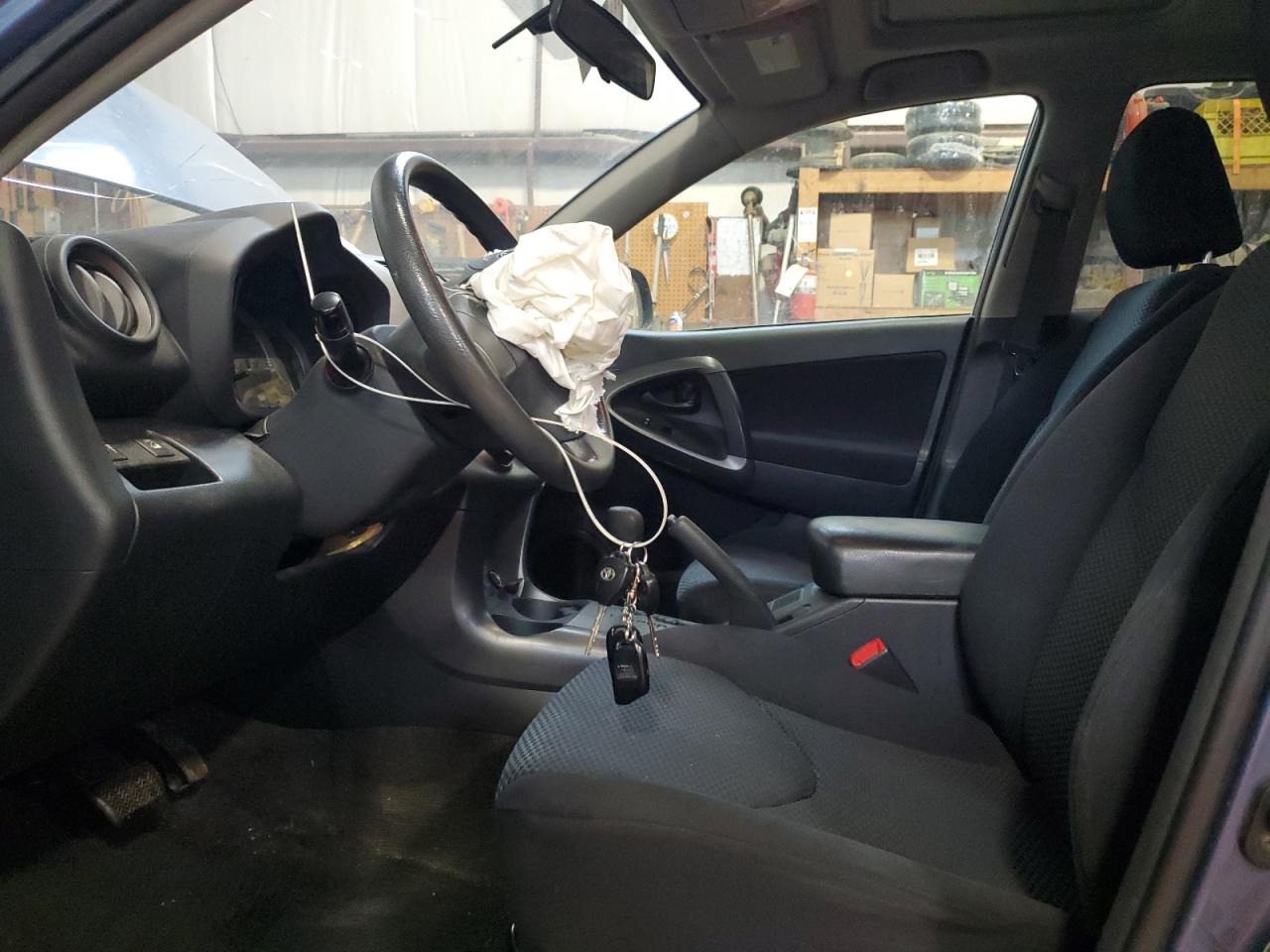 2010 Toyota RAV 4 - Image 7