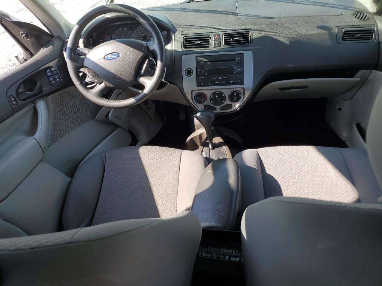2007 Ford Focus - Image 8