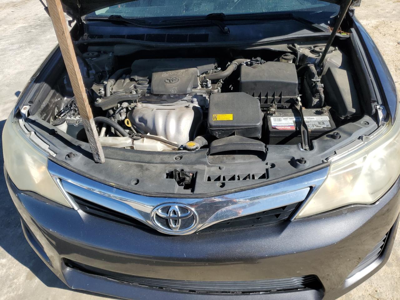 2013 Toyota Camry - Image 11
