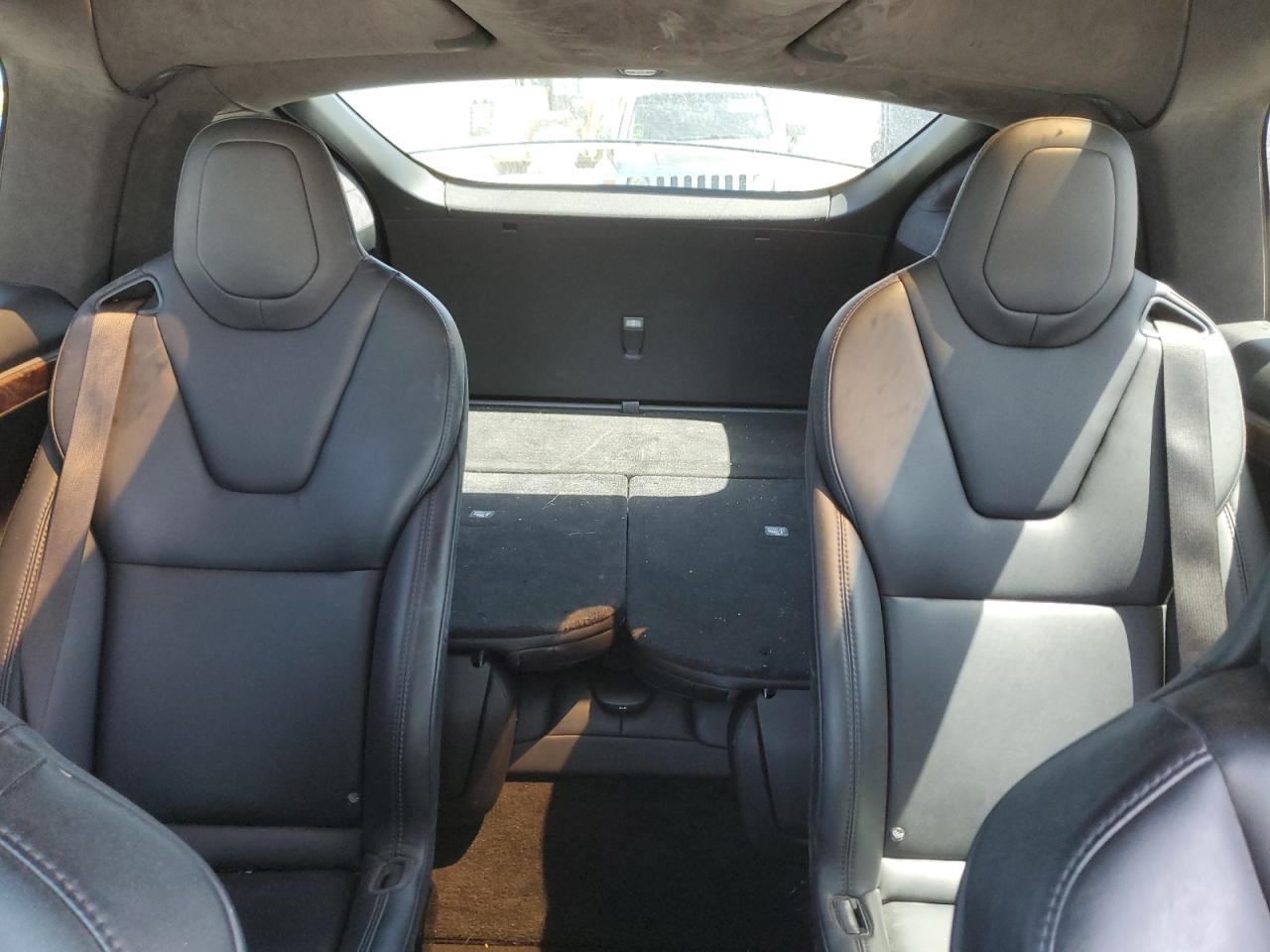 2019 Tesla Model X VIN: 5YJXCBE25KF211310 Lot: 49853035