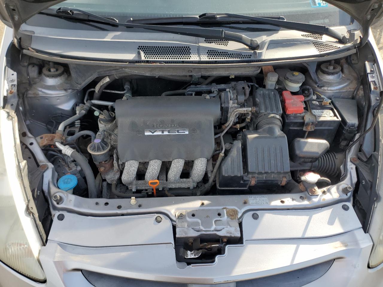 2007 Honda Fit - Image 11