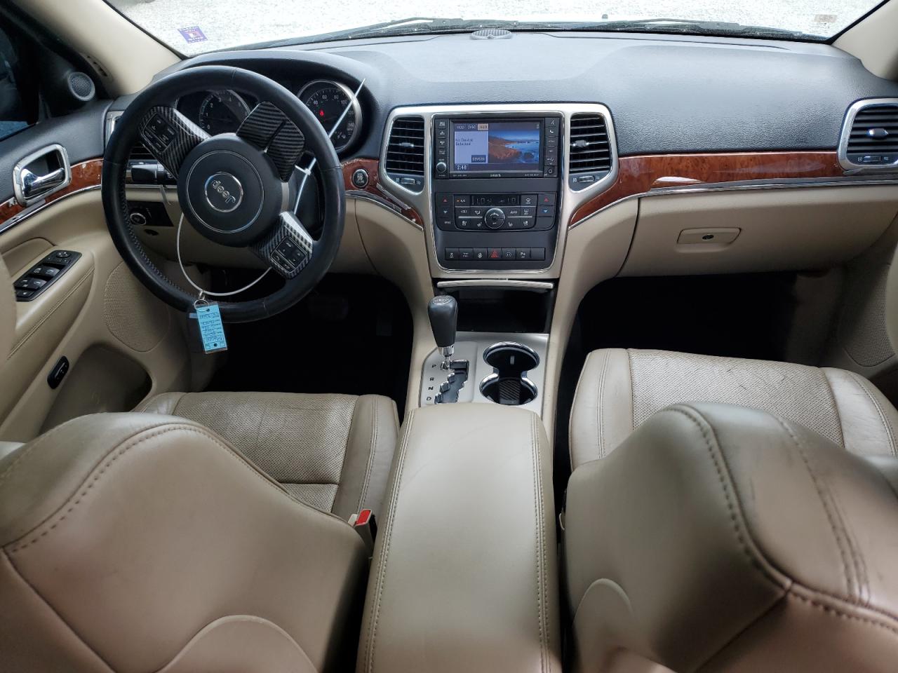 2012 Jeep Grand Cherokee - Image 8