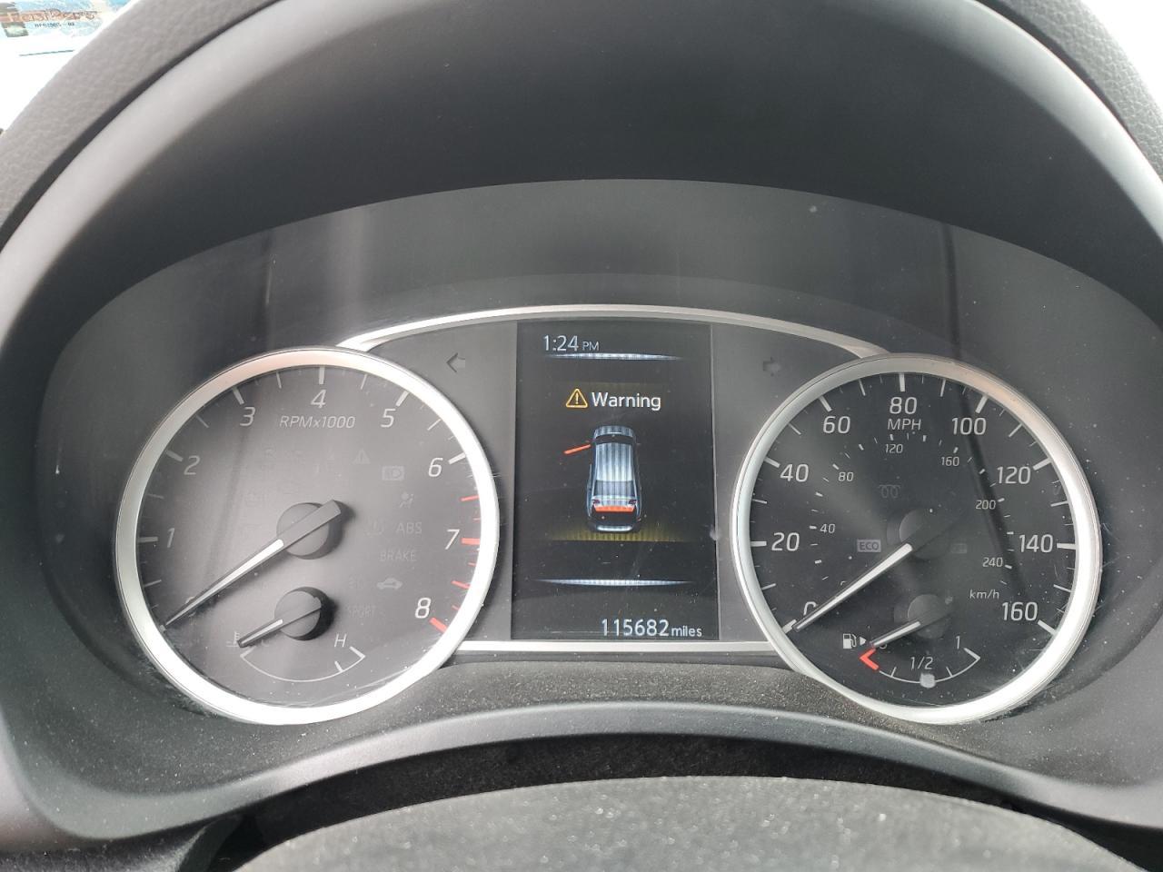 2016 Nissan Sentra - Image 9