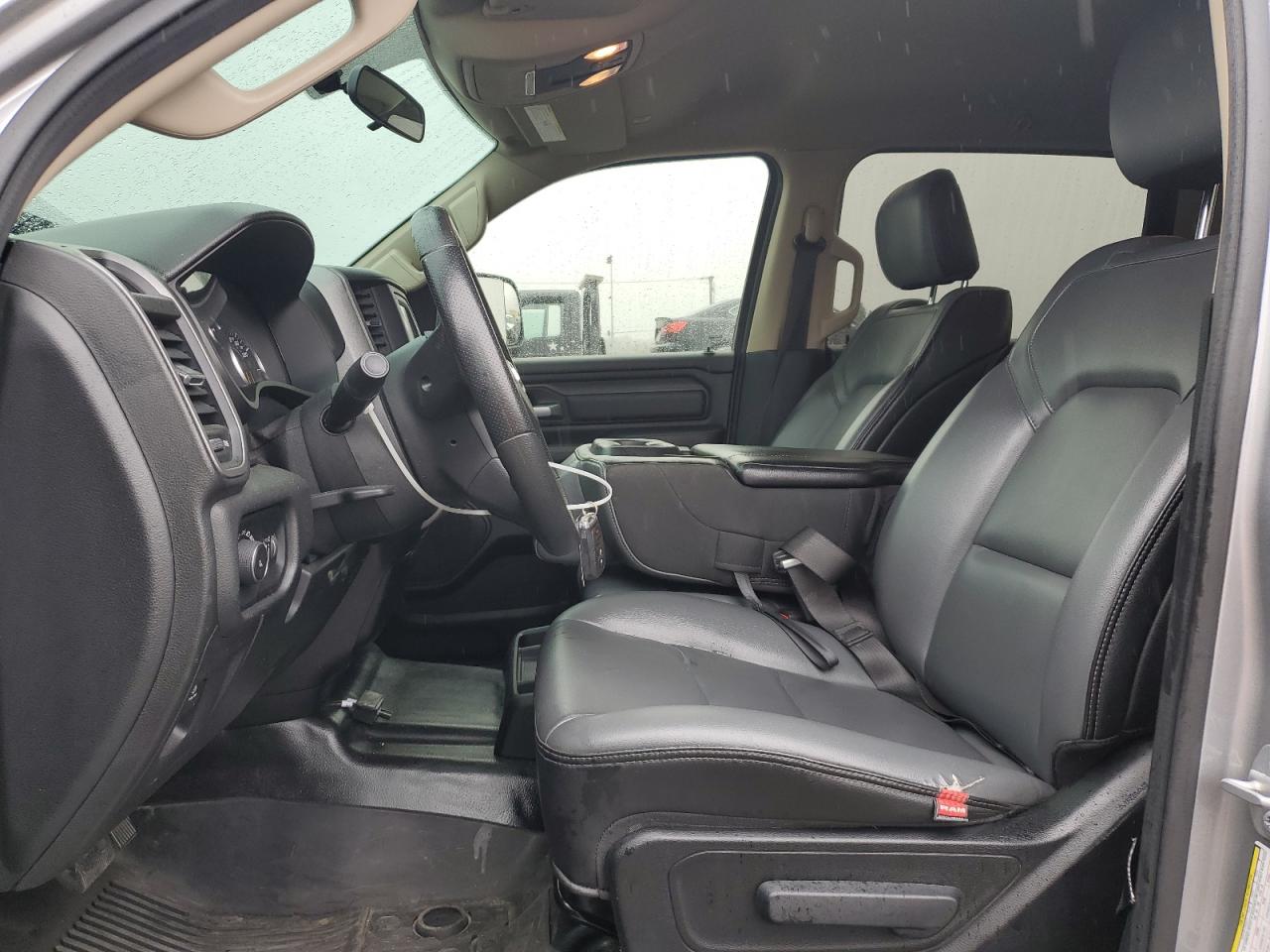 2019 RAM 1500 - Image 7