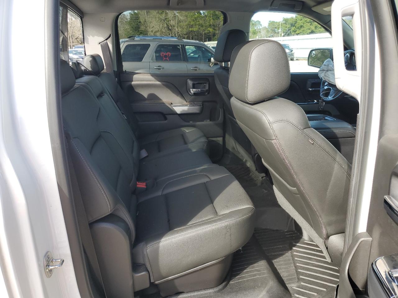 3GCUKSEJ2JG397961 CHEVROLET ALL Models 2018
