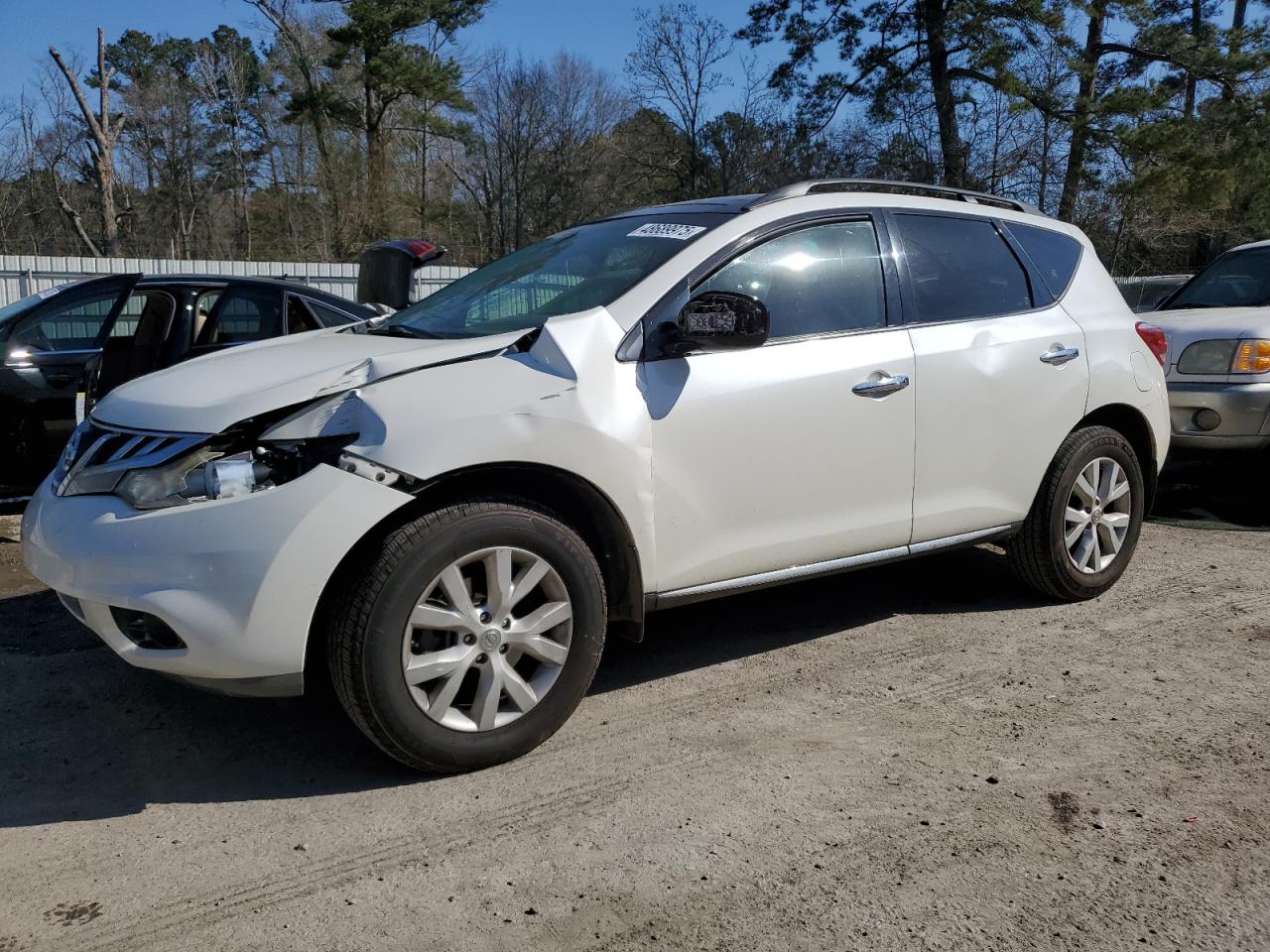 2012 Nissan Murano - Image 1