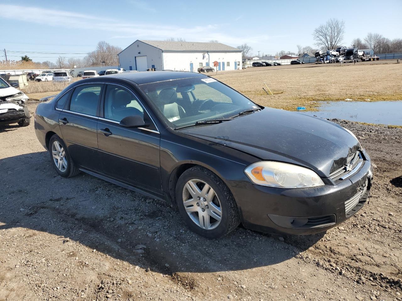 2011 Chevrolet Impala - Image 4