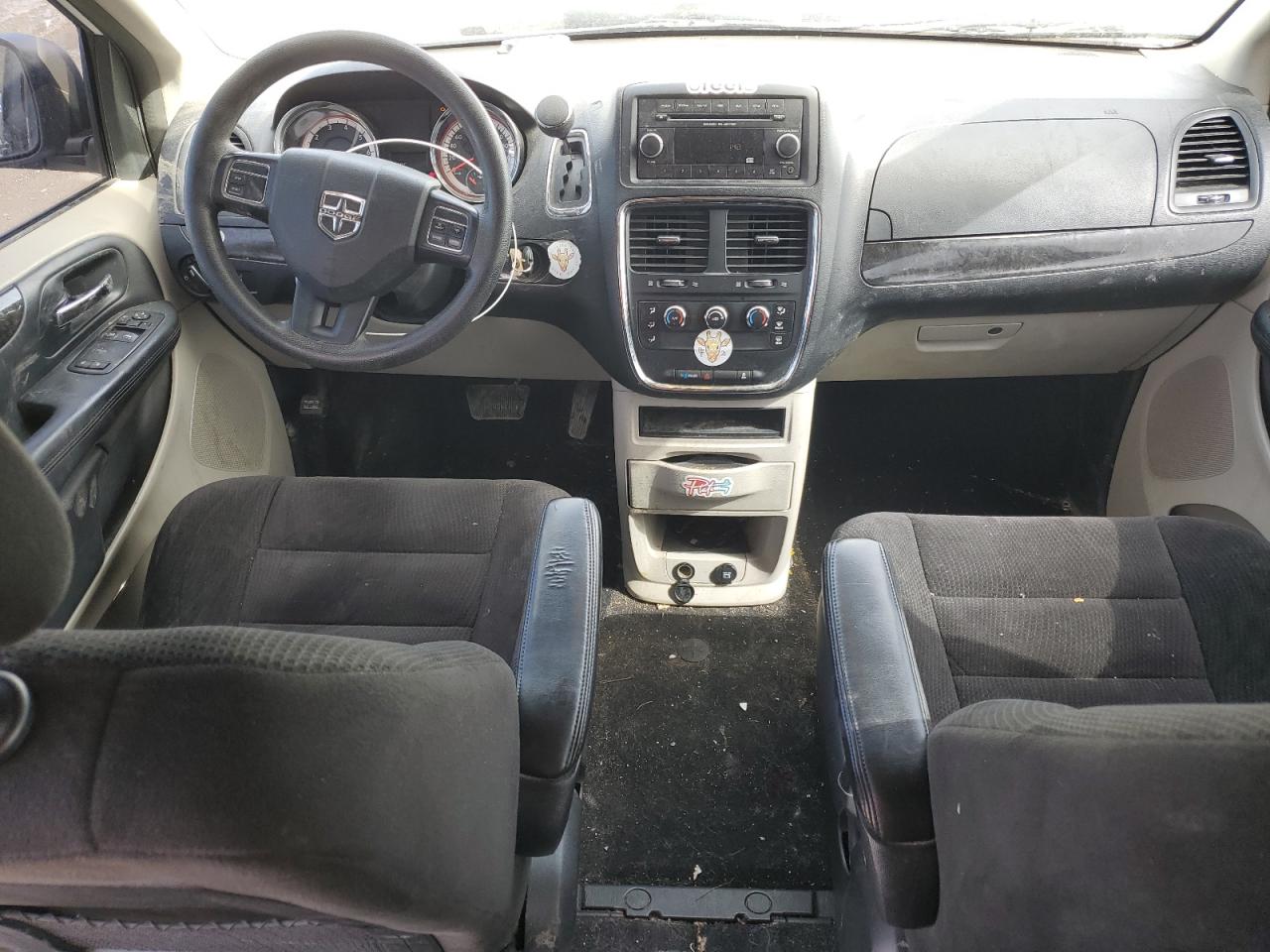 2014 Dodge Caravan - Image 8