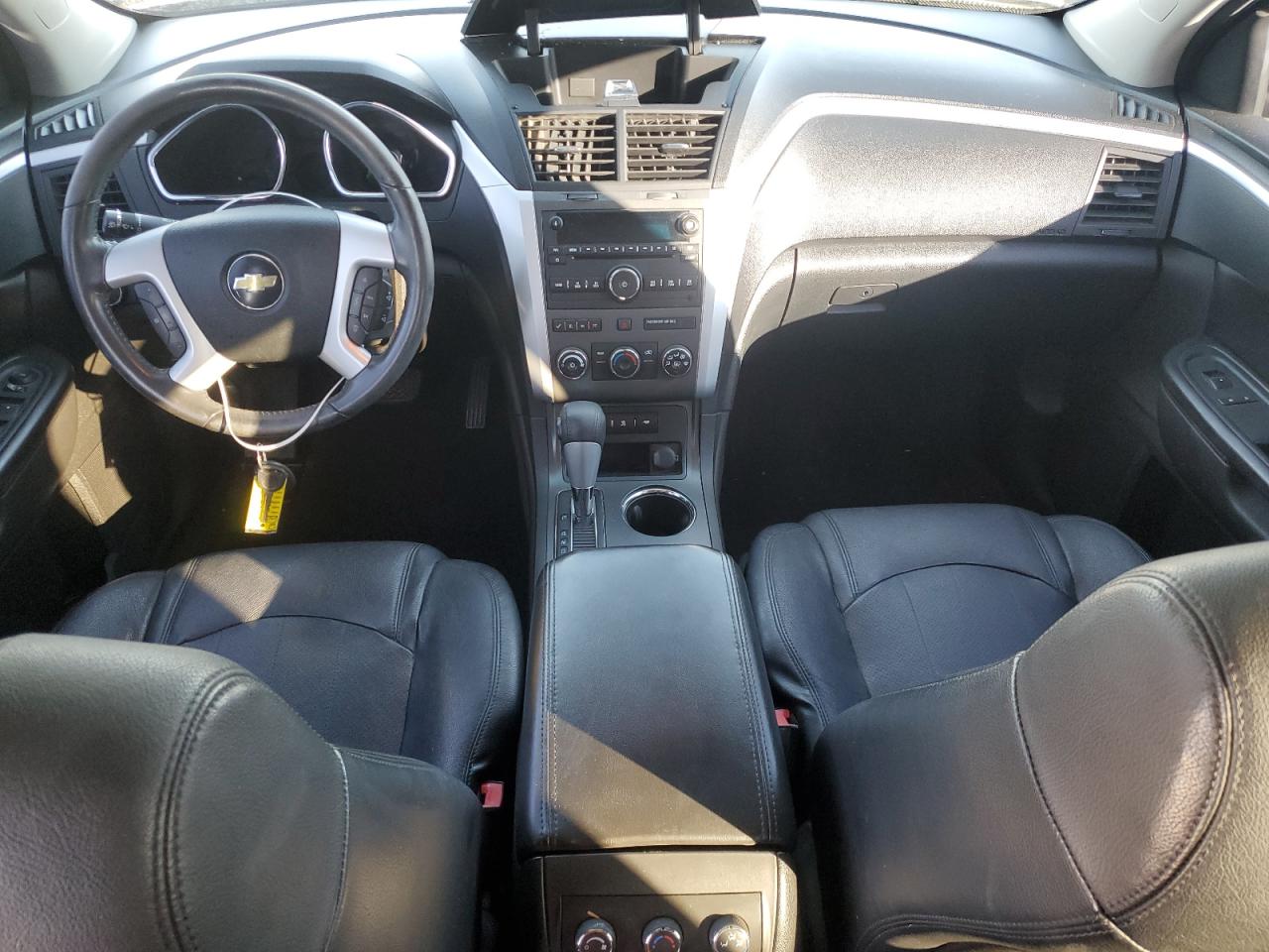 2011 Chevrolet Traverse - Image 8