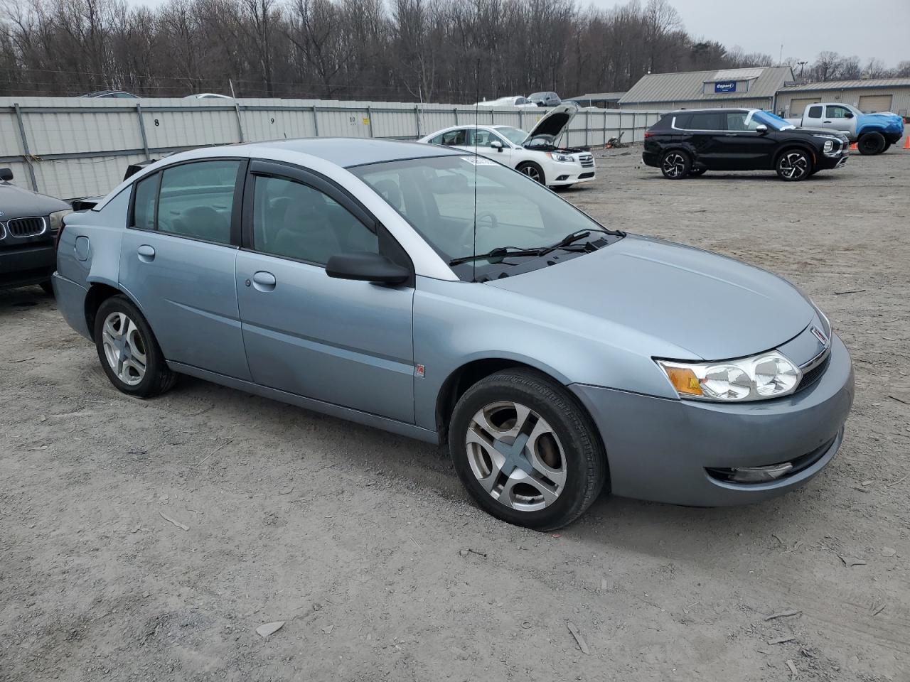 2003 Saturn ION - Image 4