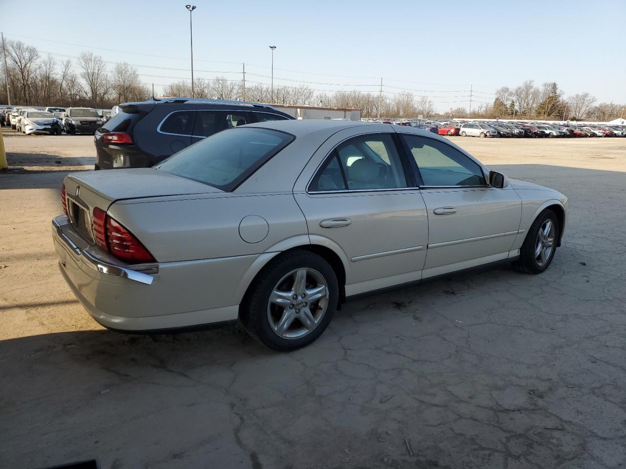 2002 Lincoln LS - Image 3