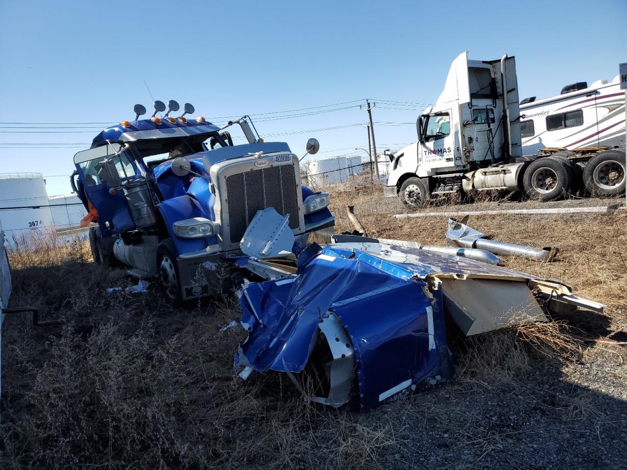 2013 Peterbilt 389 na sprzedaż w Montreal-est, QC - All Over