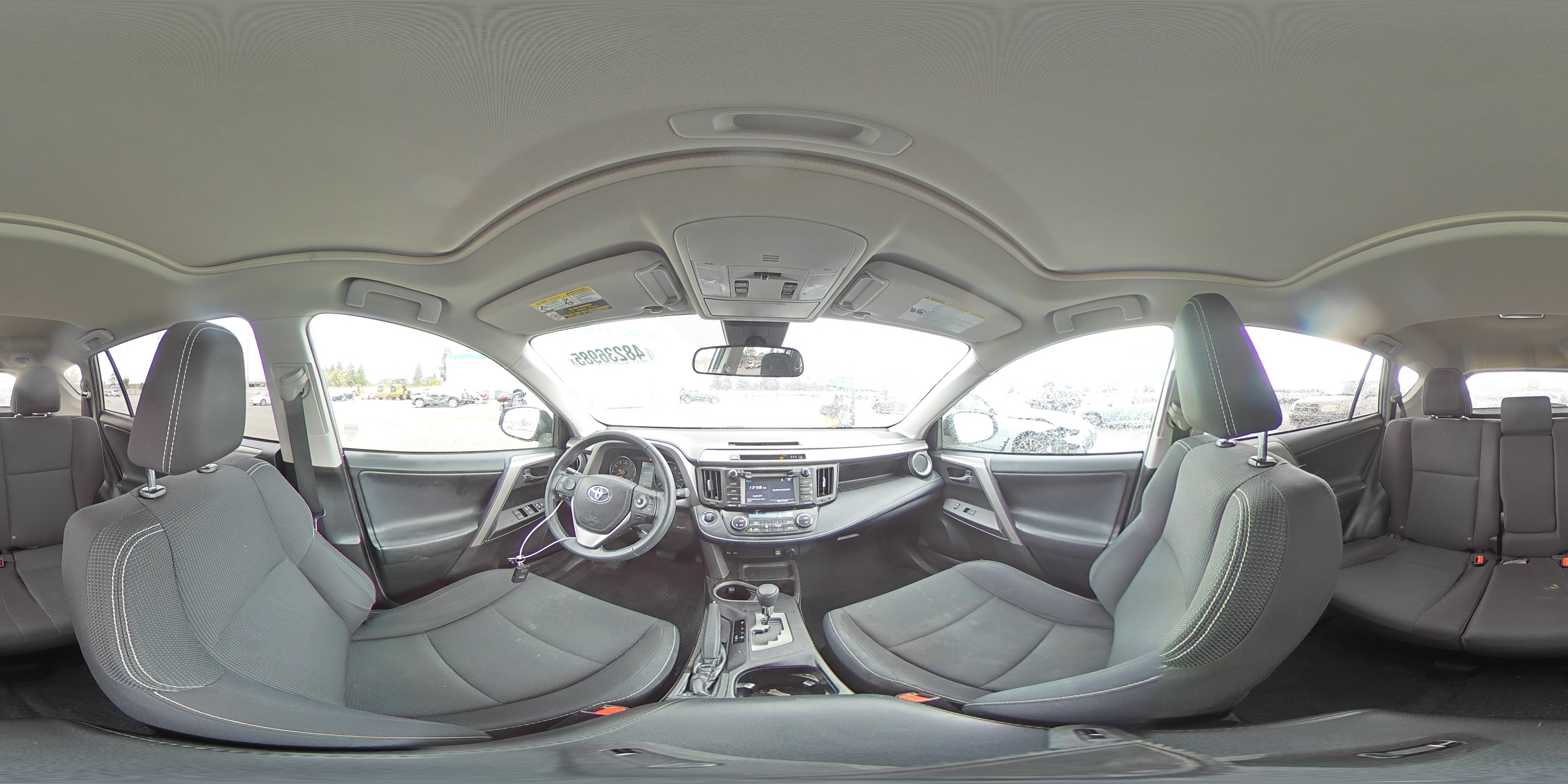 2018 Toyota RAV 4 - Image 14