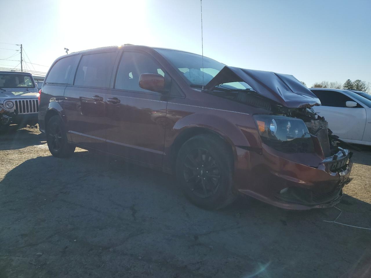 2019 Dodge Caravan - Image 4