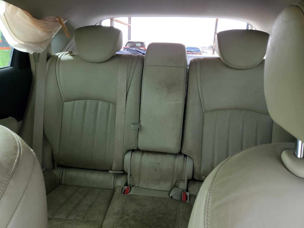 2016 Infiniti QX50 - Image 10