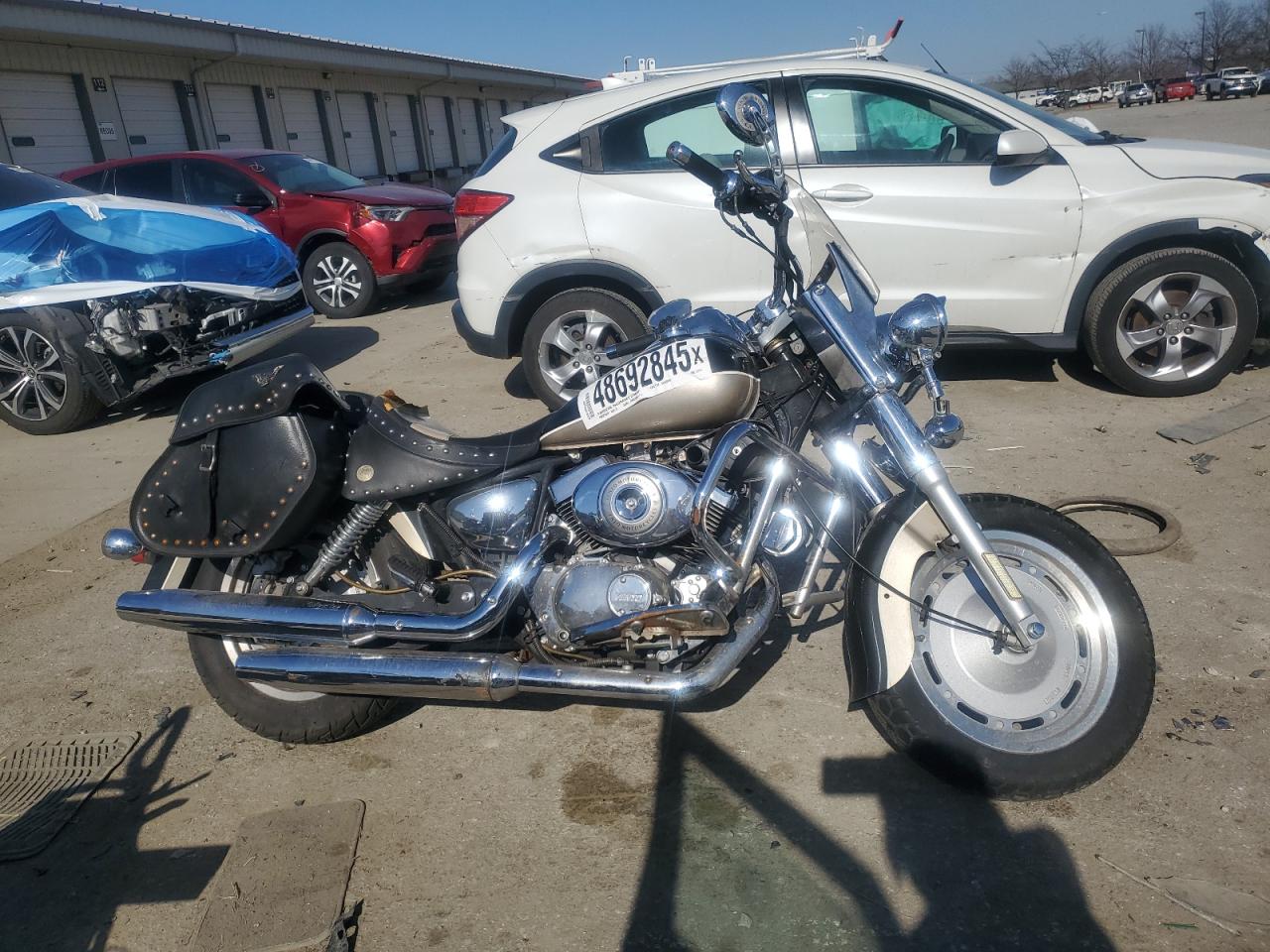 2005 Vent Vthunder na sprzedaż w Louisville, KY - Side