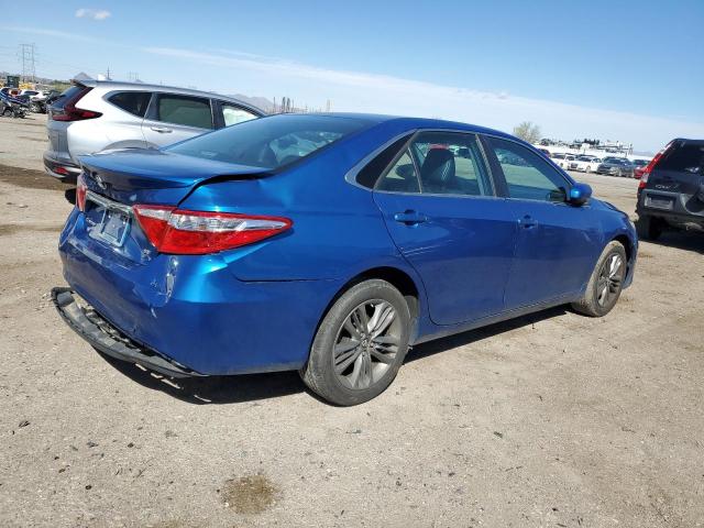 Седани TOYOTA CAMRY 2017 Синій