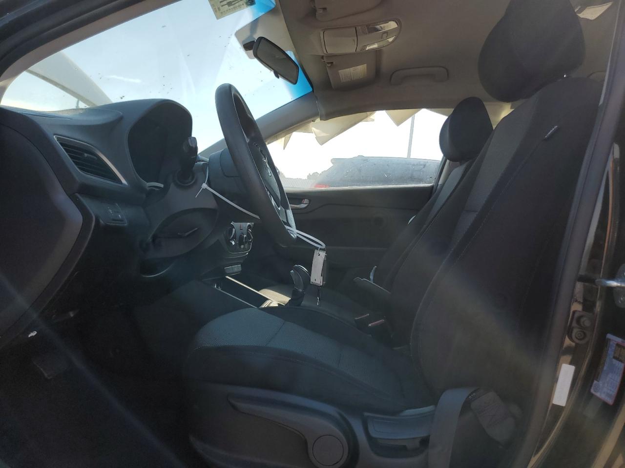 2018 Hyundai Accent - Image 7