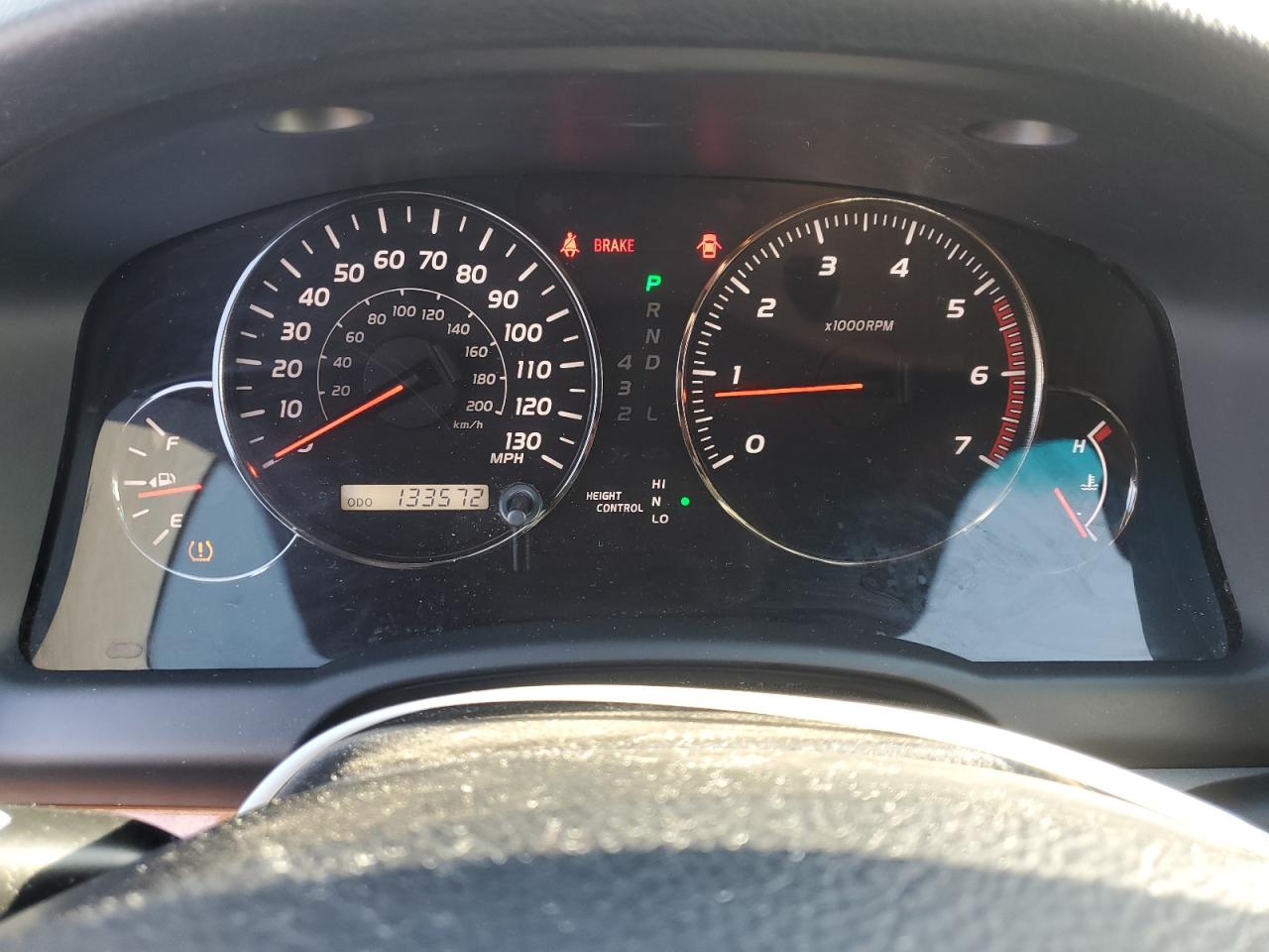 2004 Lexus GX - Image 9