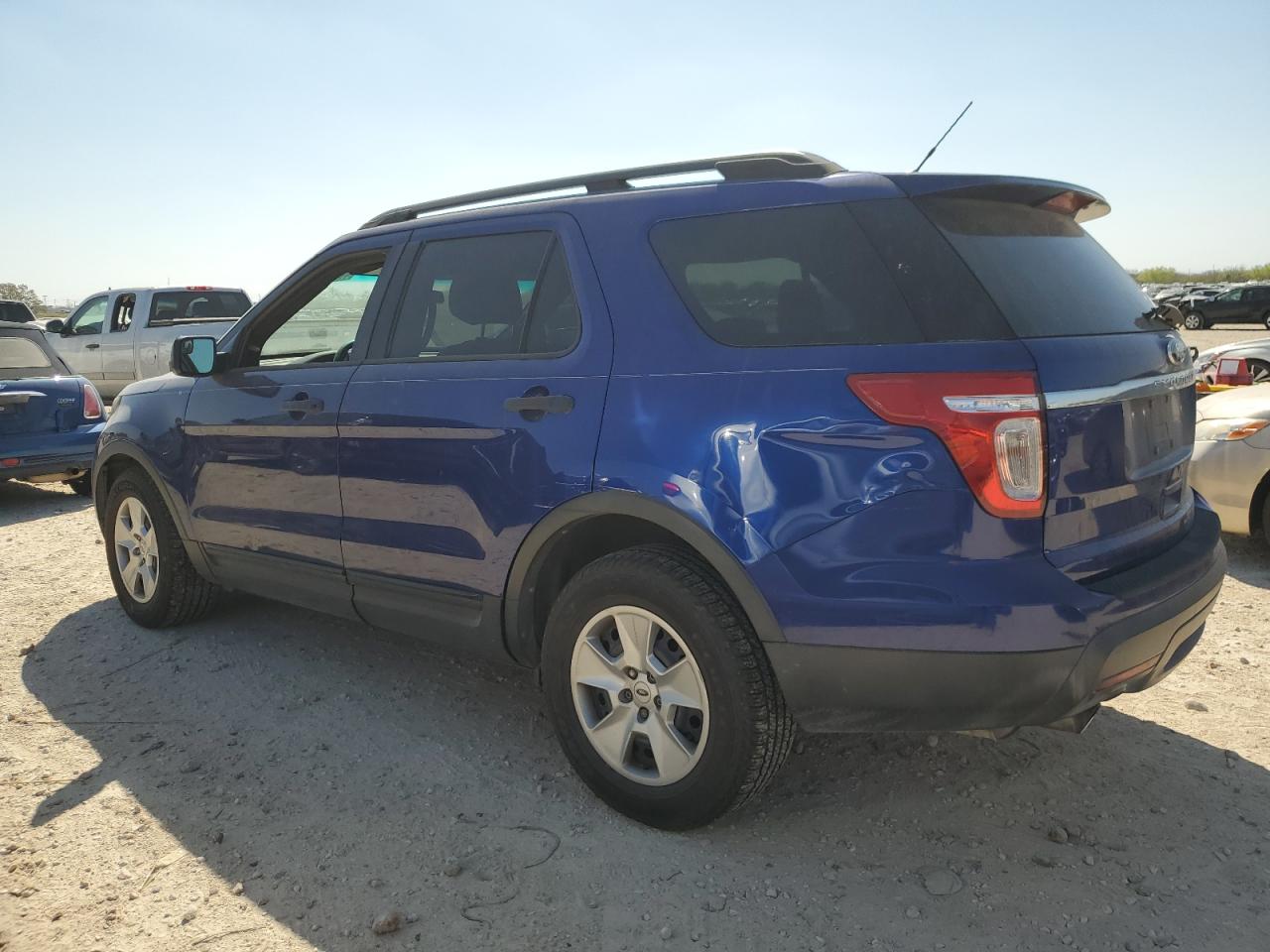 2013 Ford Explorer - Image 2