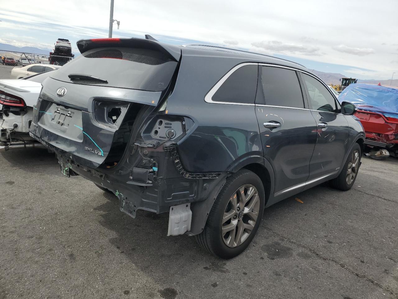 2019 Kia Sorento - Image 3