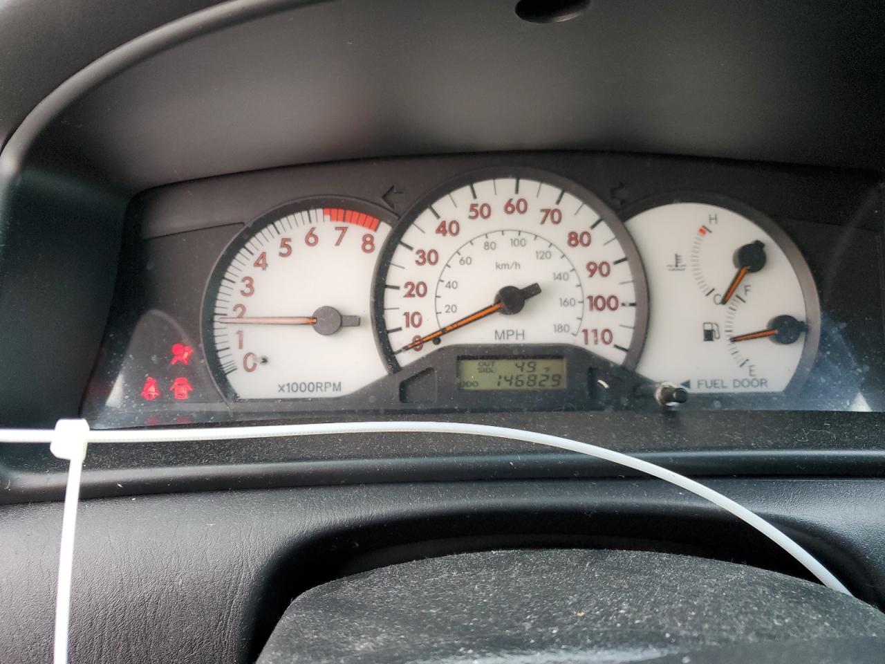 2004 Toyota Corolla - Image 9