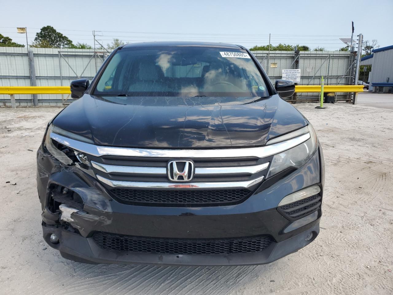 2016 Honda Pilot - Image 5